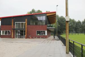 Opening Noaberhoes Rood Zwart