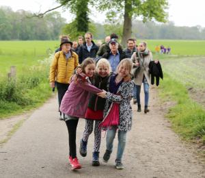 Start Avondvierdaagse Delden 