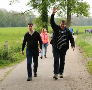 Start Avondvierdaagse Delden 