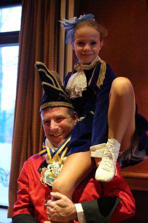 Bezoek basisscholen kindercarnaval