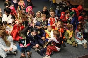 Bezoek basisscholen kindercarnaval