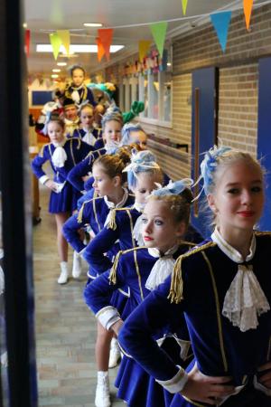 Bezoek basisscholen kindercarnaval