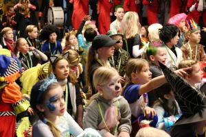 Bezoek basisscholen kindercarnaval