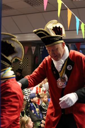 Bezoek basisscholen kindercarnaval