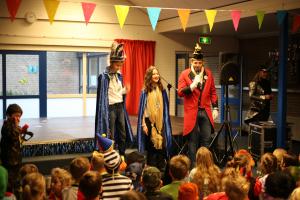 Bezoek basisscholen kindercarnaval
