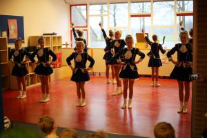Bezoek basisscholen kindercarnaval