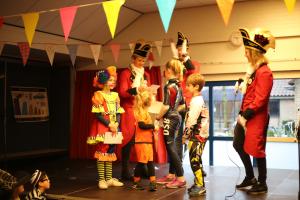 Bezoek basisscholen kindercarnaval