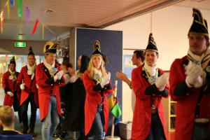 Bezoek basisscholen kindercarnaval