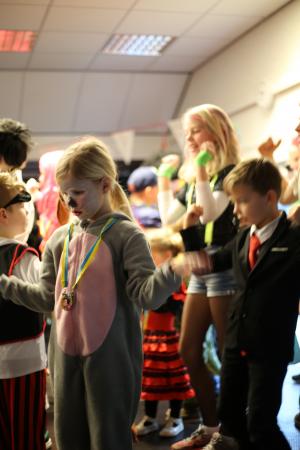 Bezoek basisscholen kindercarnaval