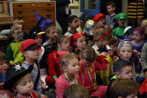 Bezoek basisscholen kindercarnaval
