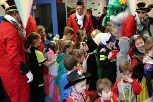 Bezoek basisscholen kindercarnaval