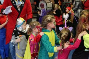Bezoek basisscholen kindercarnaval