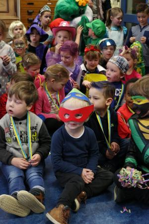 Bezoek basisscholen kindercarnaval