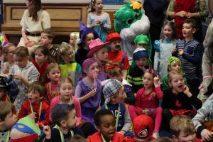 Bezoek basisscholen kindercarnaval