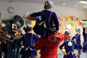 Bezoek basisscholen kindercarnaval
