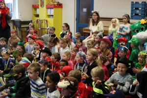 Bezoek basisscholen kindercarnaval