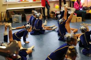 Bezoek basisscholen kindercarnaval
