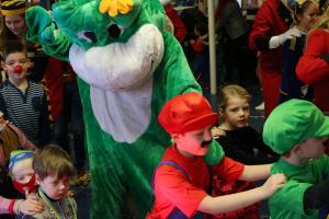 Bezoek basisscholen kindercarnaval