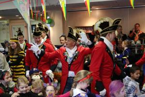Bezoek basisscholen kindercarnaval