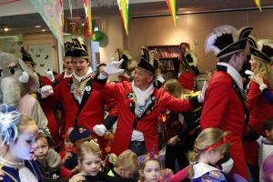 Bezoek basisscholen kindercarnaval