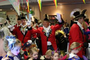 Bezoek basisscholen kindercarnaval