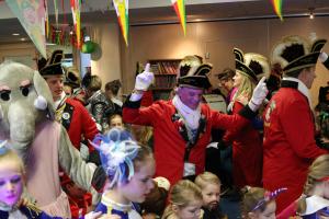 Bezoek basisscholen kindercarnaval
