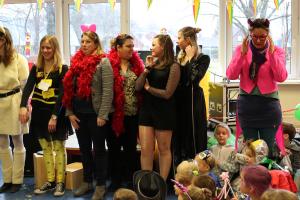 Bezoek basisscholen kindercarnaval