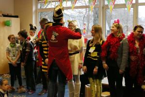 Bezoek basisscholen kindercarnaval