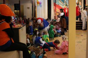 Bezoek basisscholen kindercarnaval