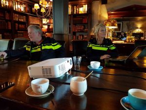 Voorlichting buurtpreventieapp voor deel Veldbloemen en omliggende straten op 10 april