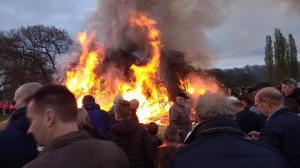 Paasvuren Delden en Deldenerbroek