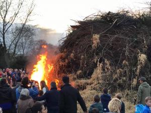Paasvuren Delden en Deldenerbroek