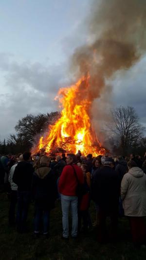 Paasvuren Delden en Deldenerbroek