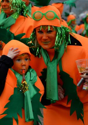 Optocht Kindercarnaval Delden