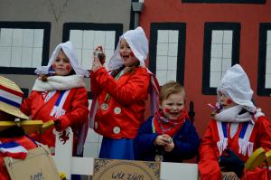 Optocht Kindercarnaval Delden
