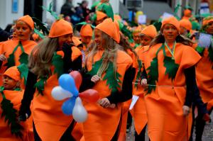 Optocht Kindercarnaval Delden