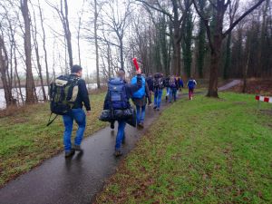 Deldense Scouts leggen jaarlijkse winterhike wederom met succes af