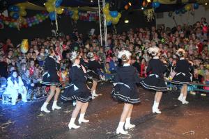 Feest sporthal Kindercarnaval 2017