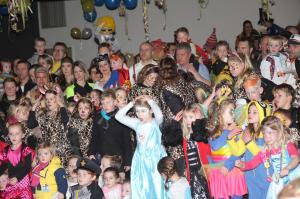 Feest sporthal Kindercarnaval 2017