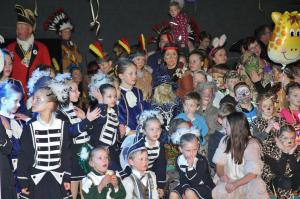Feest sporthal Kindercarnaval 2017