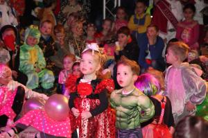 Feest sporthal Kindercarnaval 2017