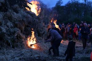 Paasvuren Delden en Deldenerbroek