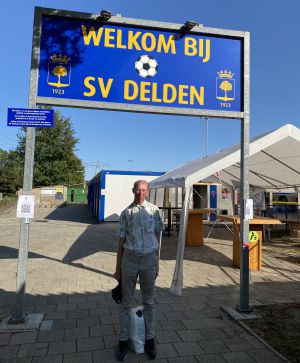 Grootste fan van het Nederlandse amateurvoetbal bezoekt Delden