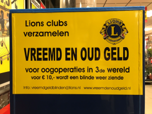 Inzameling Vreemd en Oud Geld door Lionsclub Delden