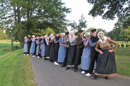 Gedichten, dans en liederen bij Twentse avonden in Schaapskooi