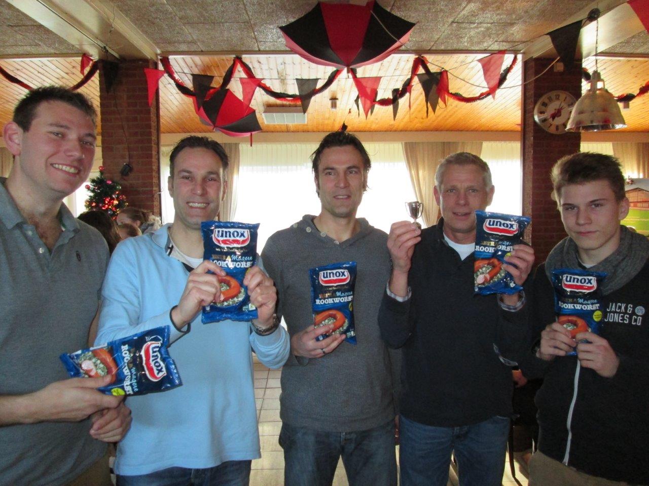 ‘U.D. Weerselo’ wint Boerenkooltoernooi 2014 bij Rood Zwart